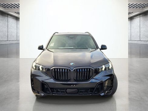 New 2026 BMW X5 xDrive40i w/ Executive Package image 3