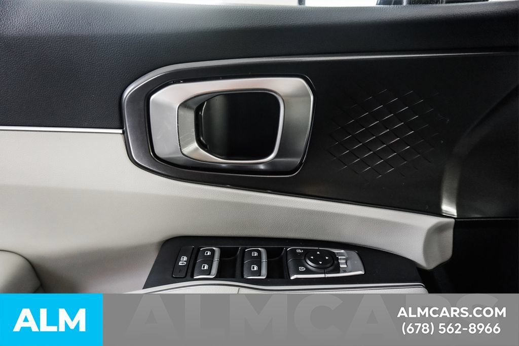 Used 2025 Kia Sorento S w/ Panoramic Sunroof Package FWD image 45