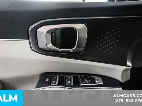 Used 2025 Kia Sorento S w/ Panoramic Sunroof Package FWD image 45
