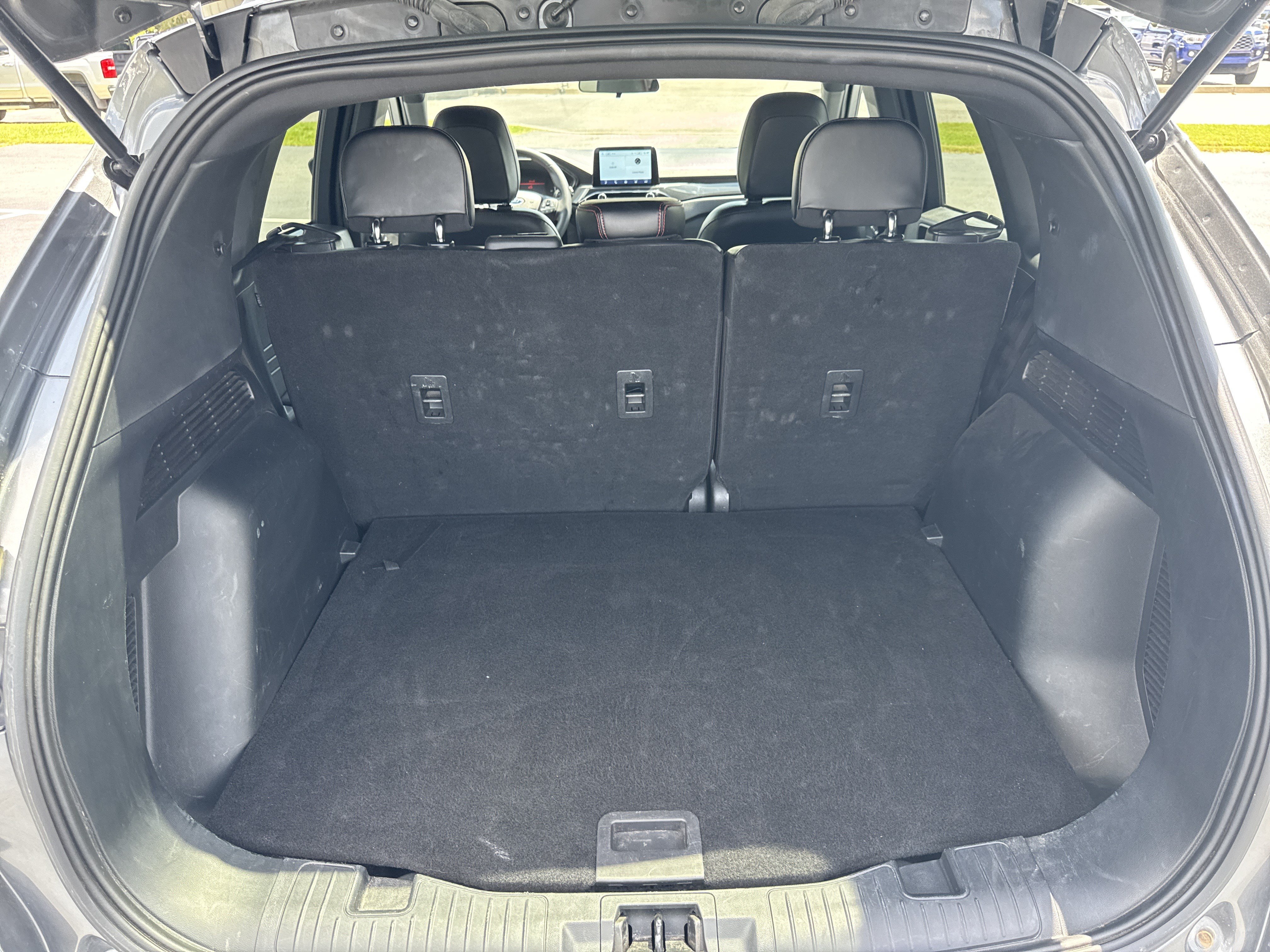 Used 2025 Ford Escape ST-Line AWD/4WD image 27