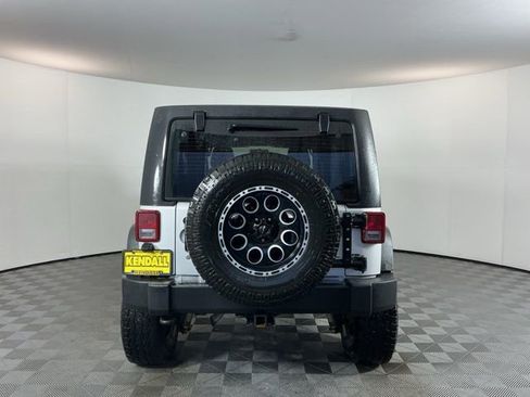 Used 2011 Jeep Wrangler Unlimited Sport w/ Connectivity Group image 6