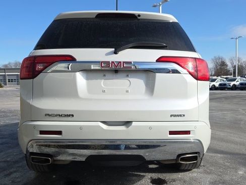 Used 2017 GMC Acadia Denali w/ Technology Package image 11