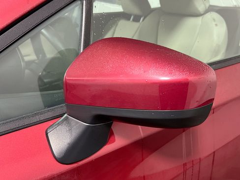 Used 2017 Subaru Impreza 2.0i Premium image 12