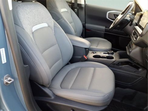 Used 2025 Ford Bronco Sport Badlands image 17