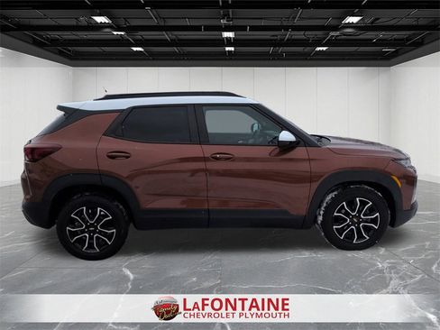 Certified 2021 Chevrolet TrailBlazer ACTIV w/ Convenience Package image 9