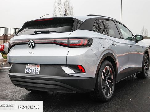 Used 2021 Volkswagen ID.4 Pro image 6