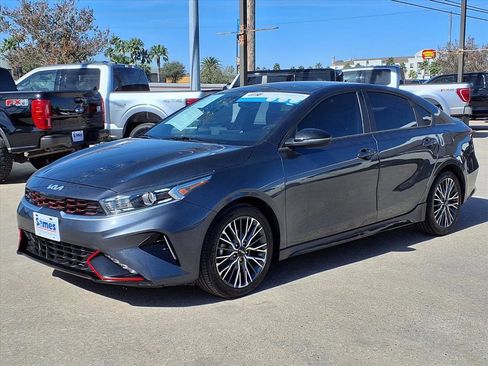 Used 2023 Kia Forte GT-Line image 3