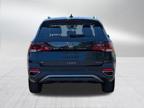 Certified 2024 Volkswagen Taos SE AWD/4WD image 6