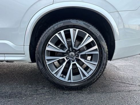 Used 2021 Volvo XC90 T6 Momentum image 36