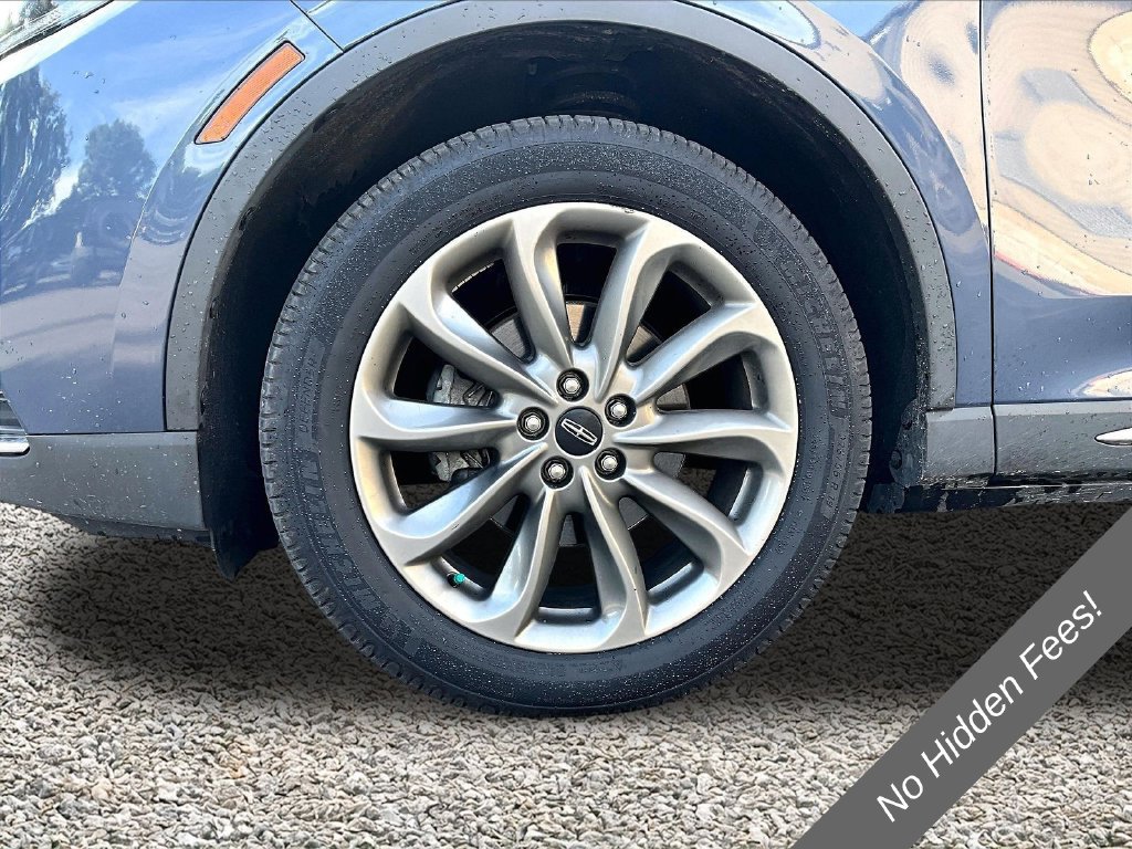 Used 2022 Lincoln Corsair AWD w/ Premium Package image 8