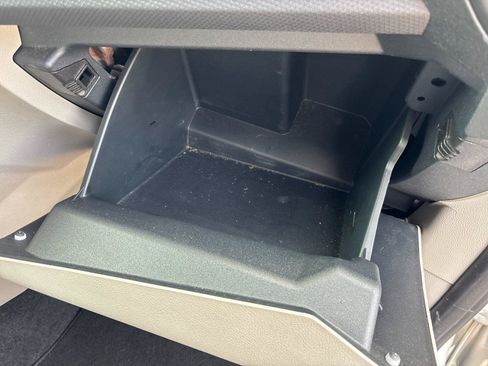 Used 2022 Ford Transit Connect XLT FWD image 40