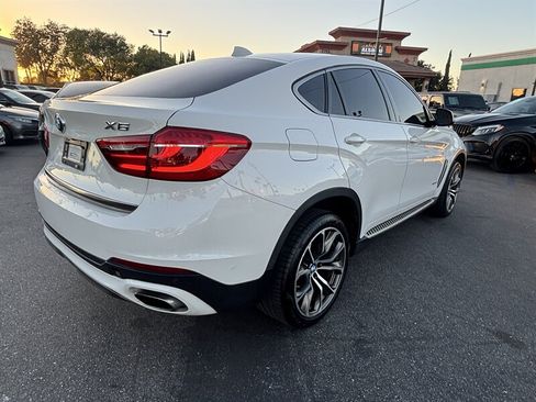 Used 2016 BMW X6 xDrive50i w/ Executive Package AWD/4WD image 7