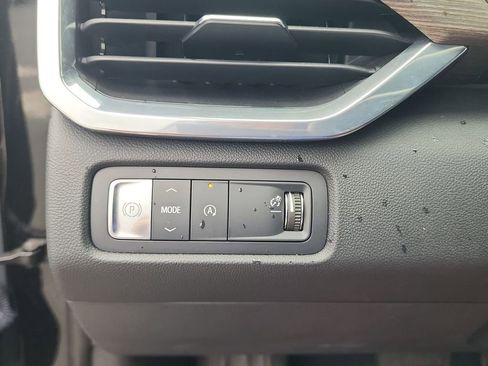 Certified 2024 GMC Acadia Denali w/ Super Cruise Package FWD image 18