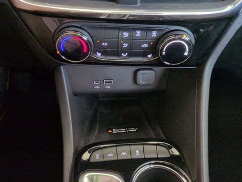 New 2026 Buick Encore GX Sport Touring w/ Advanced Technology Package AWD/4WD image 18