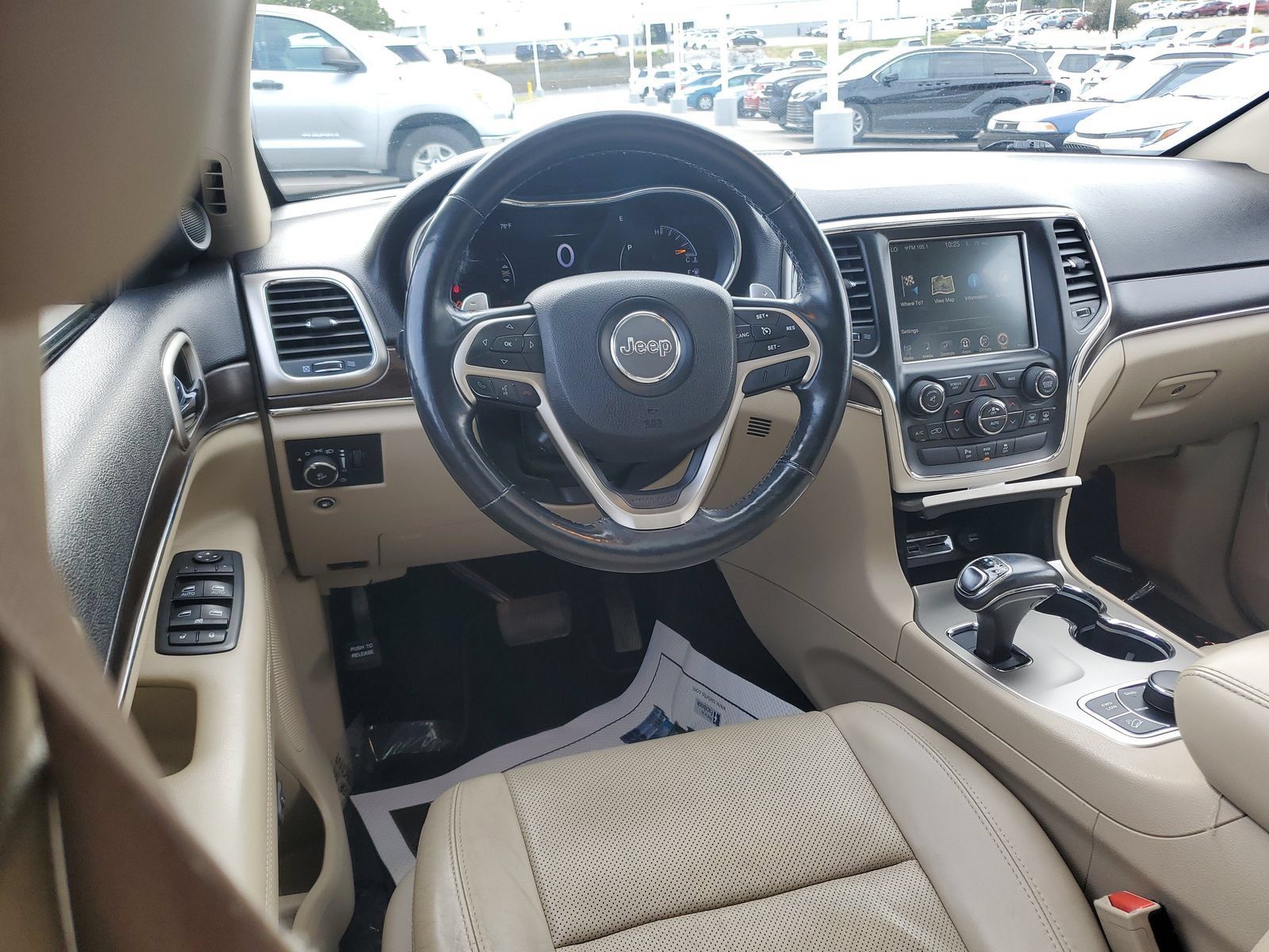 Used 2014 Jeep Grand Cherokee Limited w/ Luxury Group II AWD/4WD image 11