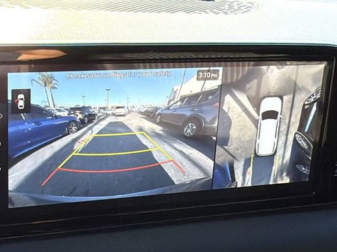 Used 2023 Hyundai Palisade Calligraphy image 15