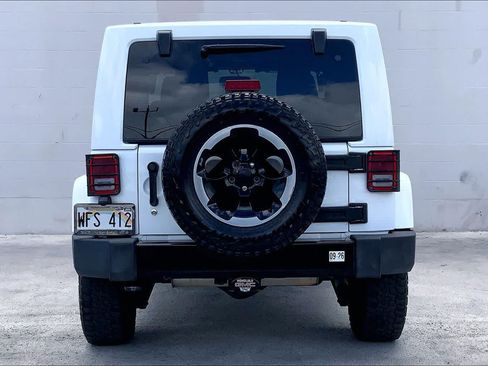 Used 2014 Jeep Wrangler Sahara AWD/4WD image 5