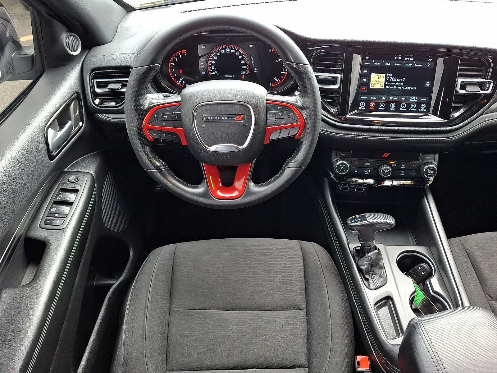 Used 2022 Dodge Durango SXT w/ Blacktop Package AWD/4WD image 13