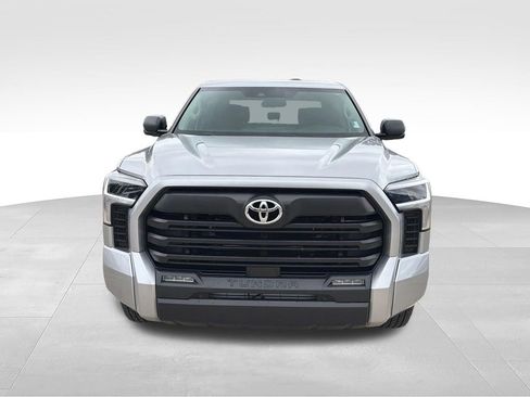 Used 2024 Toyota Tundra SR5 w/ SR5 Convenience Package AWD/4WD image 9