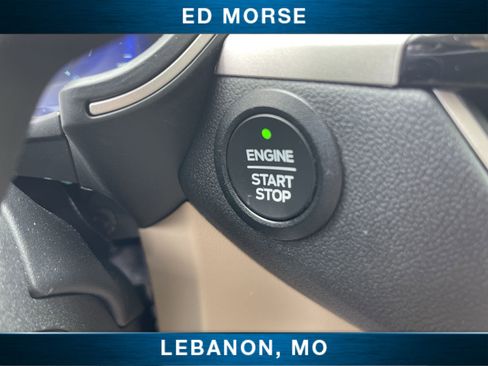 Used 2022 Ford Escape SEL w/ Technology Package AWD/4WD image 17