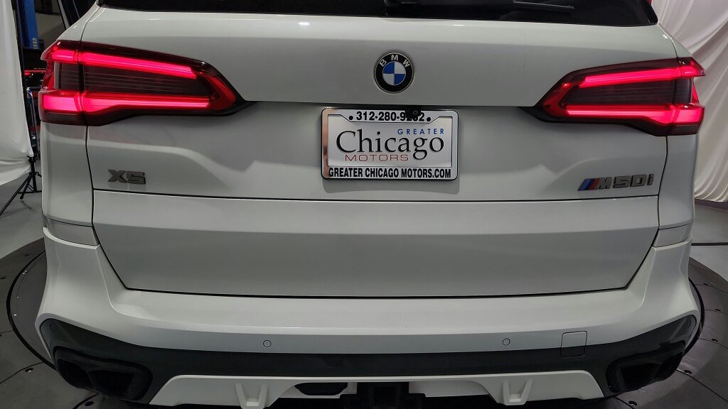 Used 2020 BMW X5 M50i AWD/4WD image 40