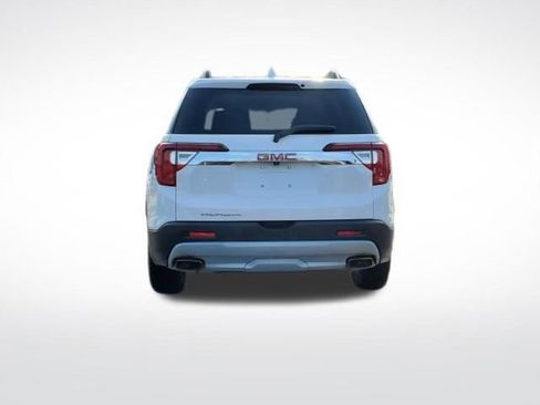 Used 2023 GMC Acadia SLT image 3