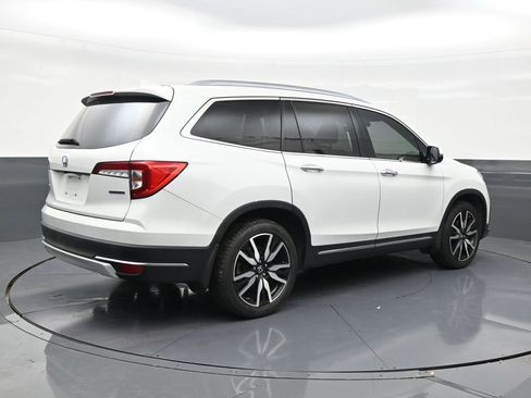 Used 2022 Honda Pilot Touring image 5