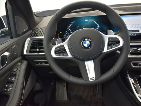 New 2026 BMW X7 xDrive40i w/ M Sport Package image 30
