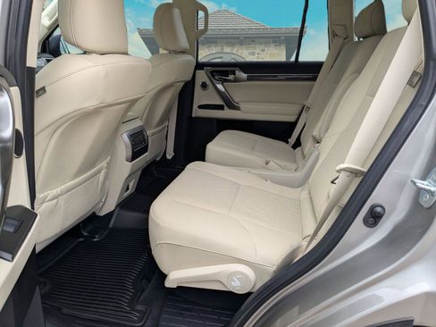 Certified 2023 Lexus GX 460 Premium AWD/4WD image 18