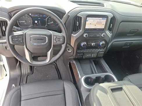 Used 2022 GMC Sierra 2500 Denali image 11