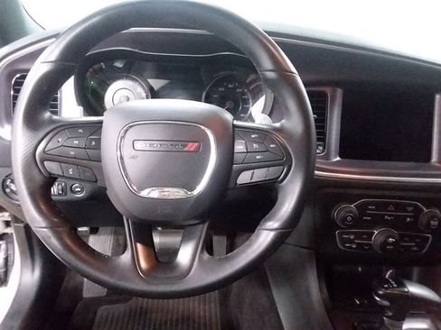 Used 2018 Dodge Charger R/T w/ Blacktop Package RWD image 11