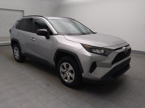 Used 2021 Toyota RAV4 LE FWD image 13