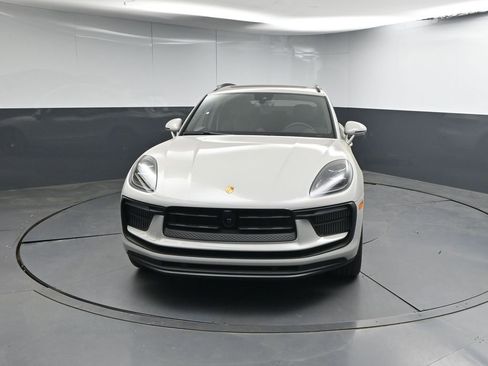 New 2026 Porsche Macan GTS AWD/4WD image 28