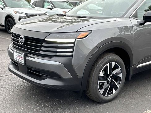 New 2026 Nissan Kicks SV w/ Cold Weather Package AWD/4WD image 8