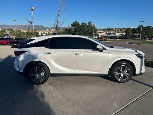 Used 2023 Lexus RX 350h w/ Cold Area Package AWD/4WD image 10