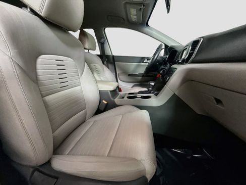 Used 2017 Kia Sportage LX w/ LX Popular Package FWD image 29