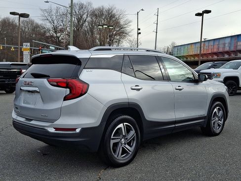 Used 2021 GMC Terrain SLT image 6