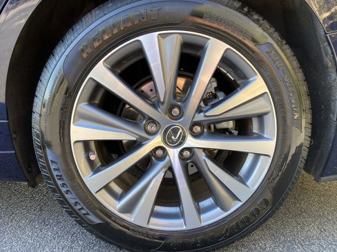 Used 2020 Lexus ES 350 w/ Premium Package image 38