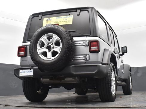 Used 2018 Jeep Wrangler Unlimited Sport S image 22