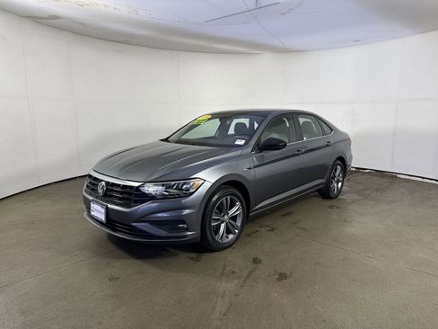 Used 2019 Volkswagen Jetta R-Line w/ R-Line Cold Weather Package image 22