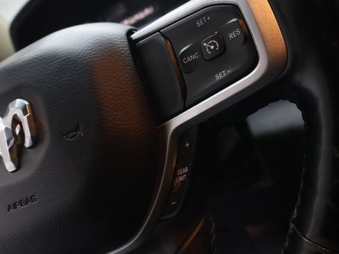 Used 2019 RAM 1500 Big Horn AWD/4WD image 20