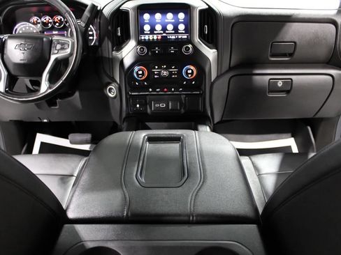 Used 2021 Chevrolet Silverado 1500 LT Trail Boss w/ Convenience Package II AWD/4WD image 14