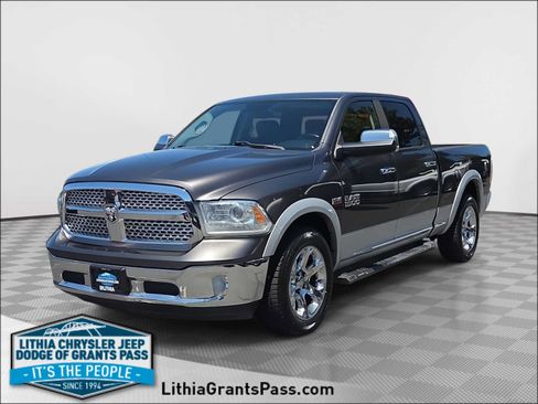 Used 2014 RAM 1500 Laramie AWD/4WD image 1