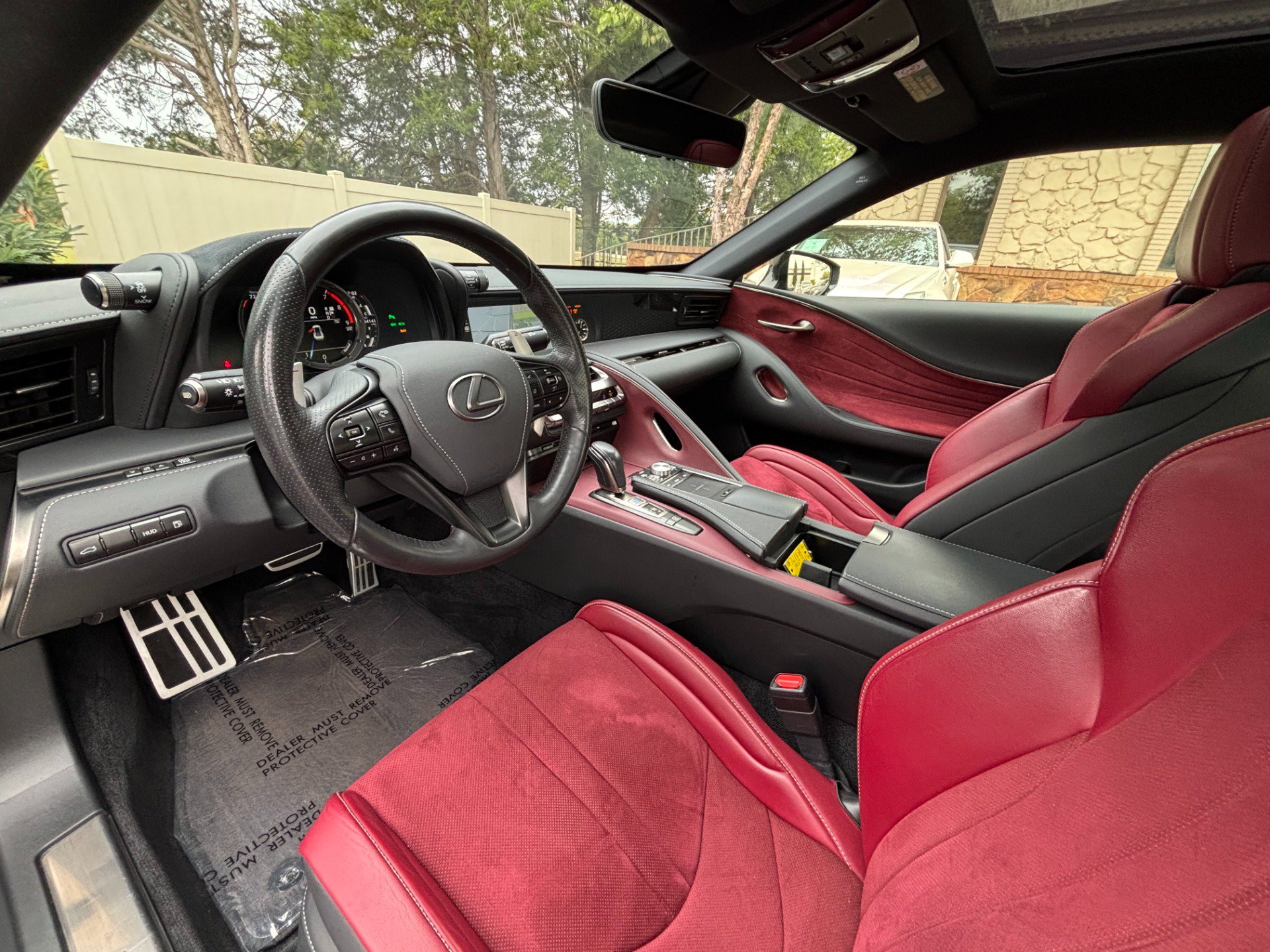 Used 2018 Lexus LC 500 Coupe w/ Sport Package RWD image 10