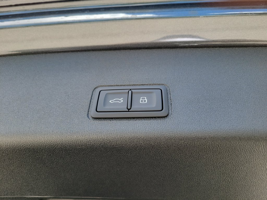 New 2026 Audi Q3 quattro 2.0T AWD/4WD image 14