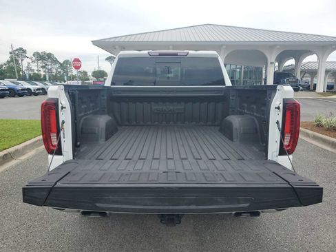 Used 2024 GMC Sierra 1500 SLT w/ SLT Premium Plus Package AWD/4WD image 5