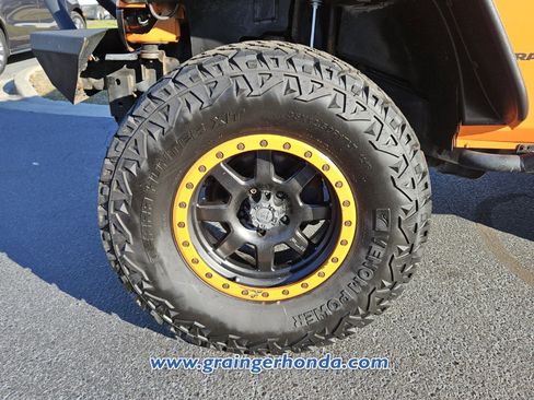 Used 2012 Jeep Wrangler Sport image 9