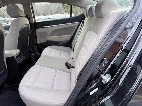 Used 2020 Hyundai Elantra Value Edition w/ Cargo Package (C1) image 38