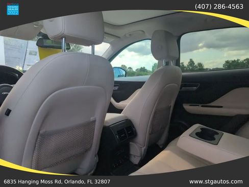 Used 2017 Jaguar F-PACE Prestige AWD/4WD image 18