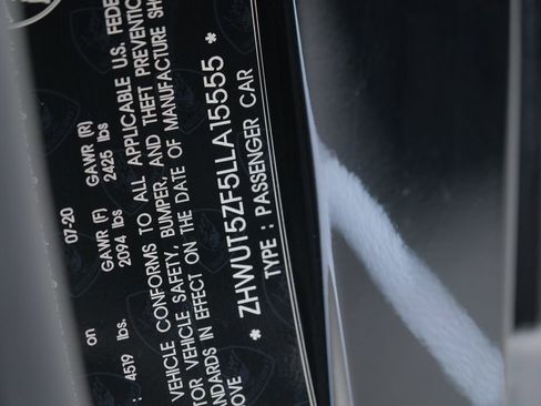 Used 2020 Lamborghini Huracan EVO image 48